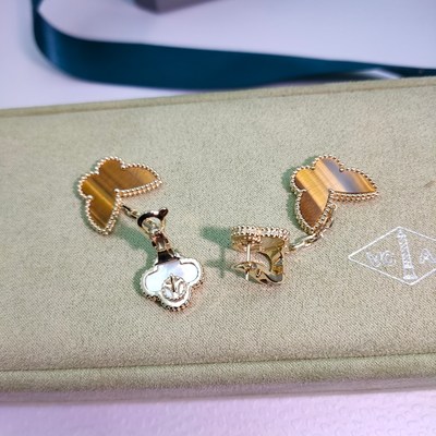 Luxury Jewelry In Yellow Gold Van Cleef Arpels Earrings