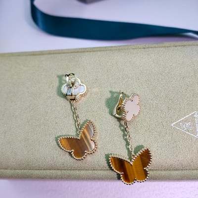 Luxury Jewelry In Yellow Gold Van Cleef Arpels Earrings